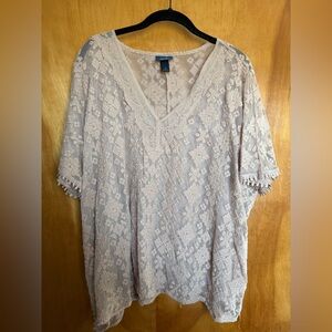 Daytrip light pink blouse, size M